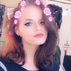 Meet your Posher, Lexi